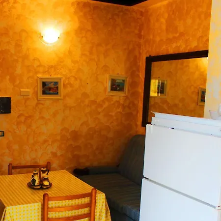 Lejlighed Locazione Turistica Viola *